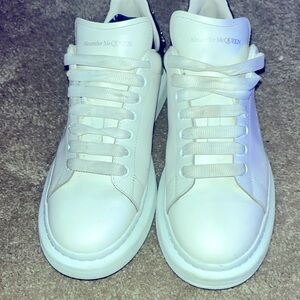 Alexander Mcqueens